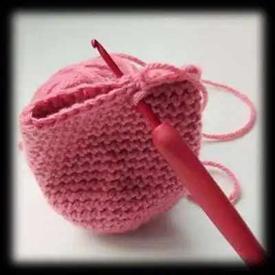 Dog Hand Puppet Amigurumi Pattern step 2 - assembly progress