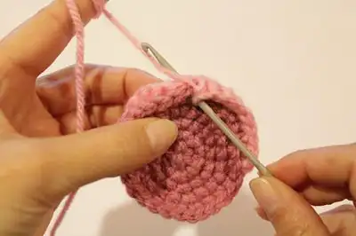 Rabbit Amigurumi Pattern step 4 - final assembly and finishing
