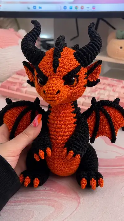 Orange & Black Little Dragon Amigurumi Pattern step 1 - construction progress