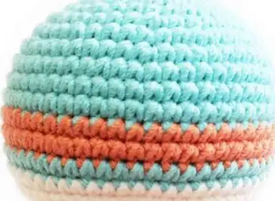 Kingfisher Amigurumi Pattern step 4 - final assembly and finishing