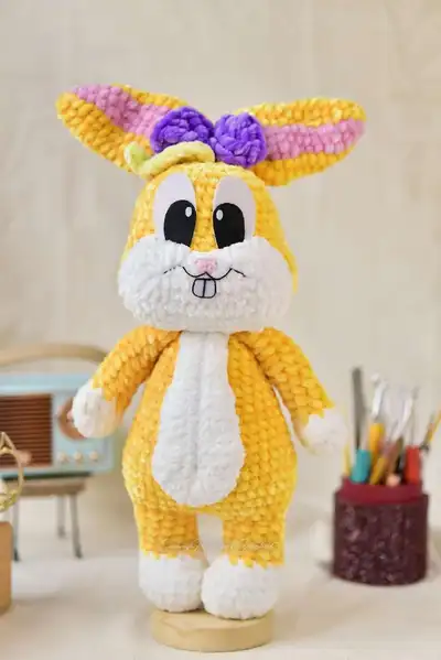 Yellow Bunny Amigurumi Pattern step 1 - construction progress