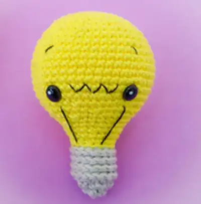 Little Spark Amigurumi Pattern step 4 - final assembly and finishing