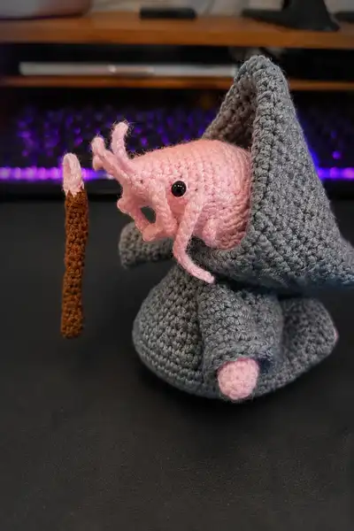 Shrimp Reaper Halloween Amigurumi Pattern step 2 - assembly progress