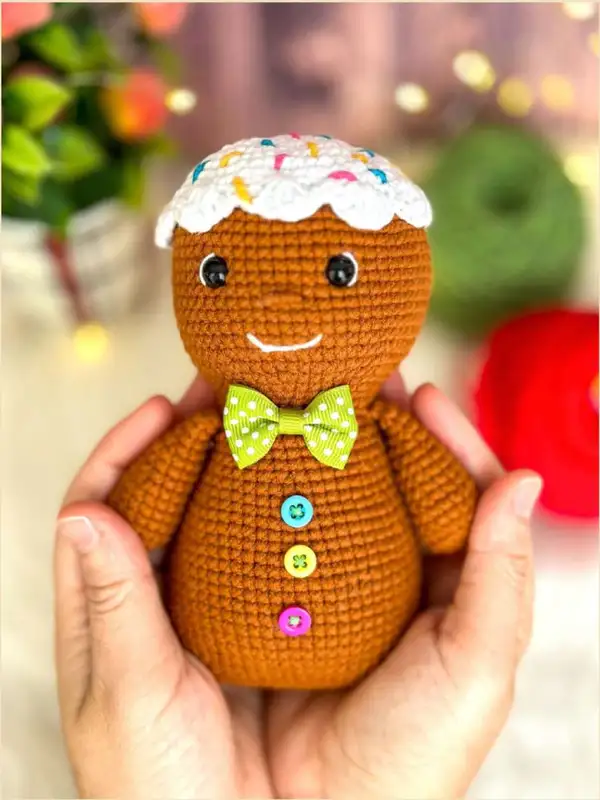 Gingerbread Amigurumi Pattern