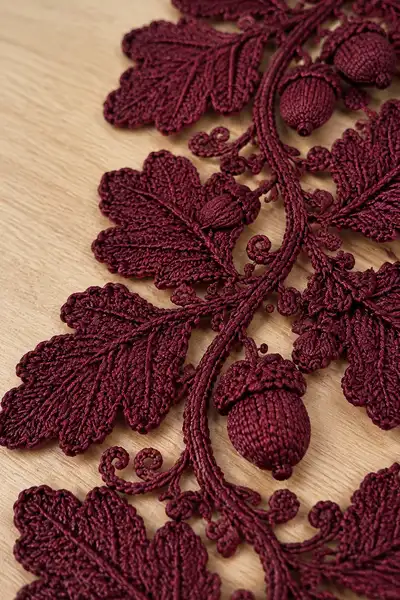 Oak Leaf and Acorn Vine Table Runner Pattern step 2 - assembly progress
