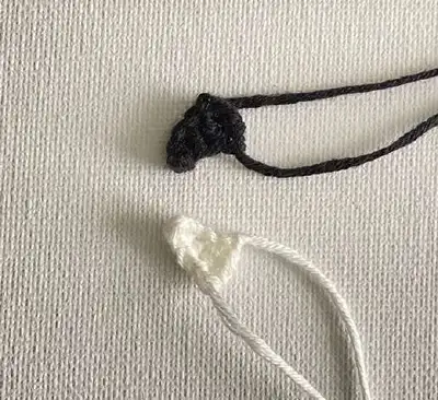 Cruella Doll Amigurumi Pattern step 4 - final assembly and finishing