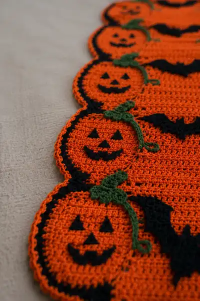 Halloween Pumpkin and Bat Spooky Table Runner Pattern step 2 - assembly progress