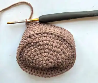 Tree Gnome Amigurumi Pattern step 4 - final assembly and finishing