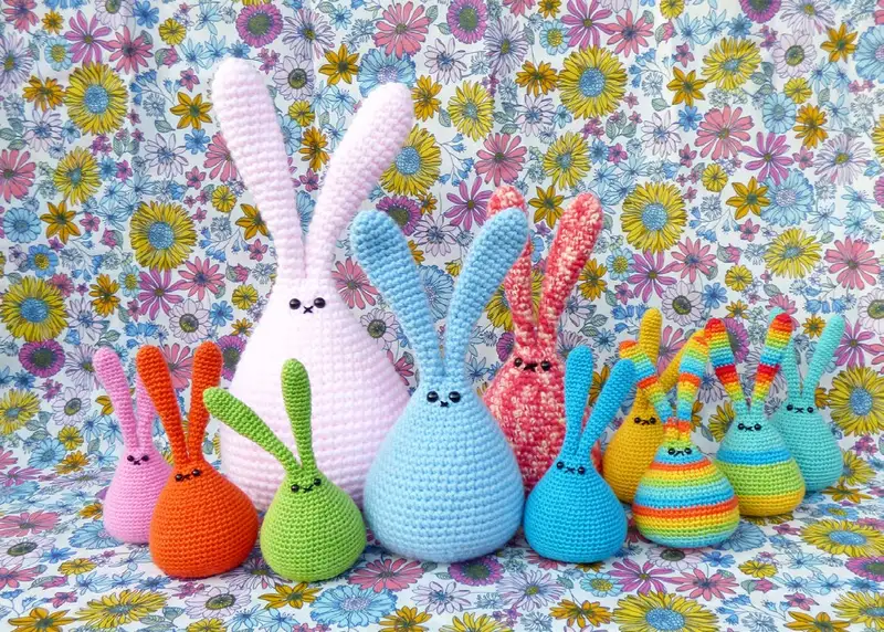 Free Intermediate crochet pattern: Bunny Amigurumi Pattern - Easy to follow tutorial