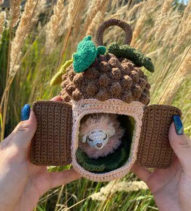 Free Intermediate crochet pattern: Funny Acorn Amigurumi Pattern - Easy to follow tutorial