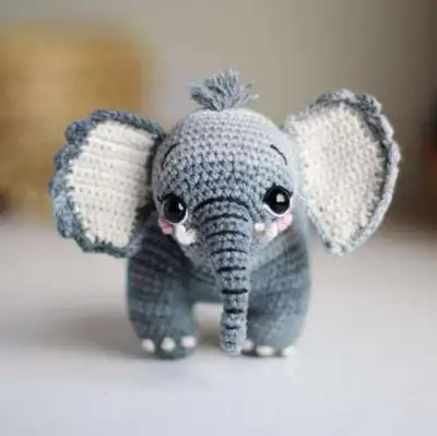 Elephant Elf Amigurumi Pattern step 1 - construction progress