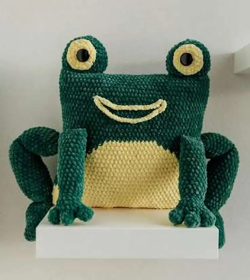 Free Intermediate crochet pattern: Frog Pillow Amigurumi Pattern - Easy to follow tutorial