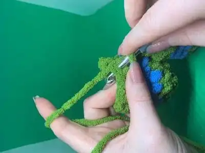 Ninja Turtle Amigurumi Pattern step 4 - final assembly and finishing