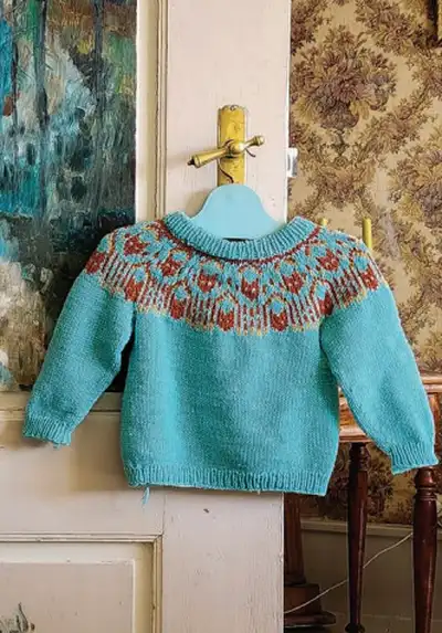 Pepper the Fox Sweater Pattern step 4 - final assembly and finishing