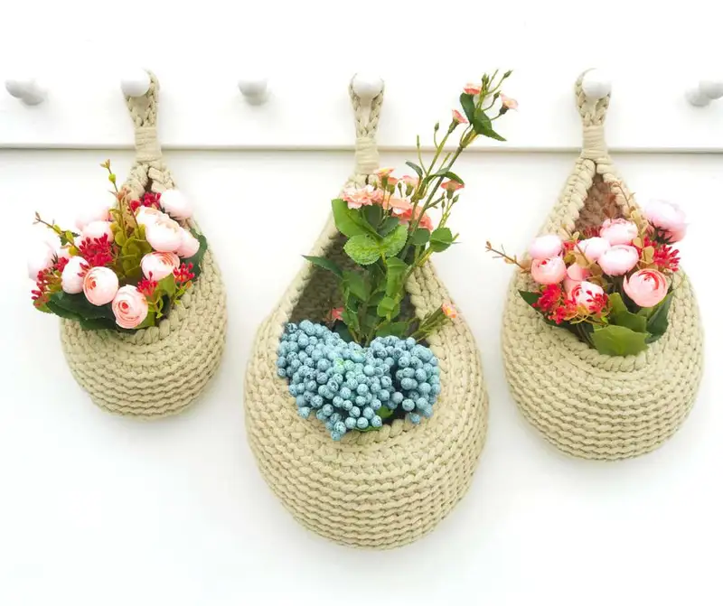 Free Intermediate crochet pattern: Hanging basket set Pattern - Easy to follow tutorial