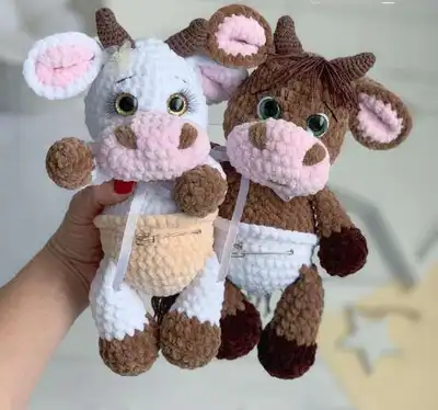 Baby cow and Baby bull Amigurumi Pattern step 2 - assembly progress