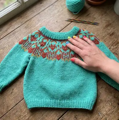 Pepper the Fox Sweater Pattern step 1 - construction progress