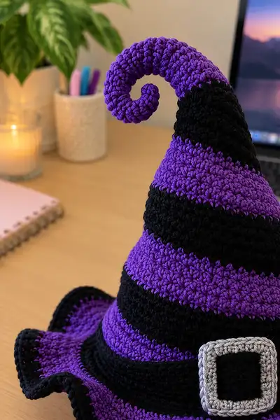 Striped Spiraled Witch Hat Pattern step 2 - assembly progress