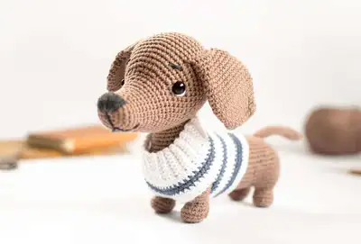 Yumi the Dachshund Amigurumi Pattern step 1 - construction progress