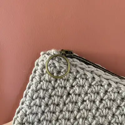 Bobble Clutch Pattern step 4 - final assembly and finishing