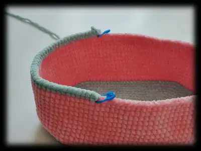Baby Cradle Crochet Pattern step 2 - assembly progress