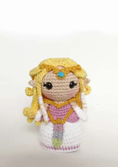 Zelda Amigurumi Pattern step 1 - construction progress