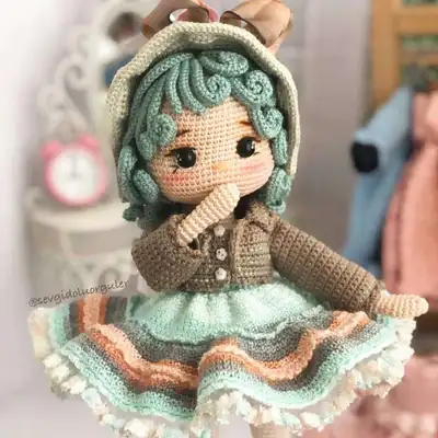 DOLL AYBUKE Amigurumi Pattern step 2 - assembly progress