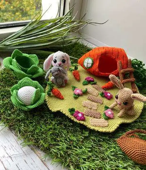 Bunny's House Amigurumi Pattern