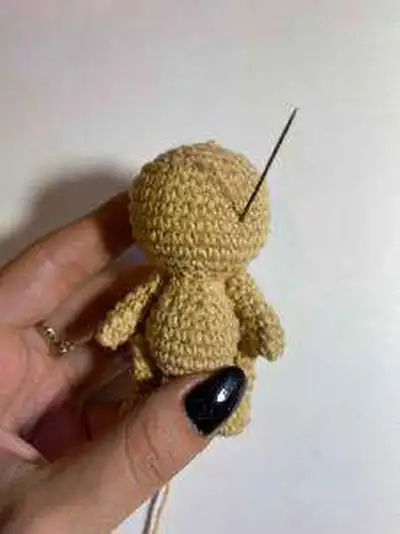 Teddy Bear in Suitcase Amigurumi Pattern step 3 - details and accessories