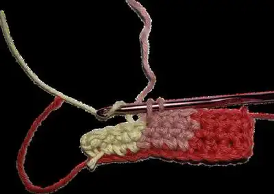 Crochet Hook Case Pattern step 3 - details and accessories