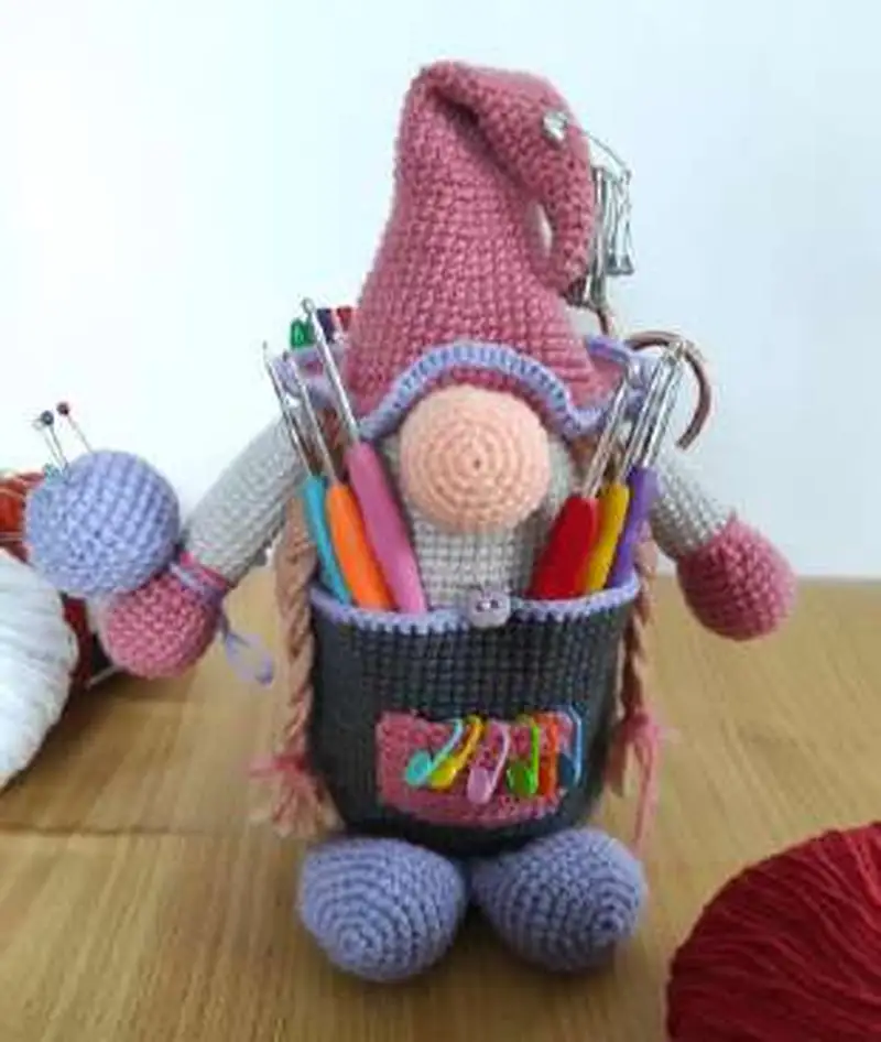 Free Intermediate crochet pattern: Gnome - organizer Amigurumi Pattern - Easy to follow tutorial
