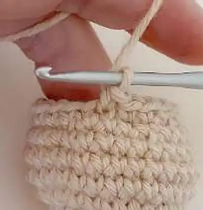 Elvina the Delicate Butterfly Amigurumi Pattern step 3 - details and accessories