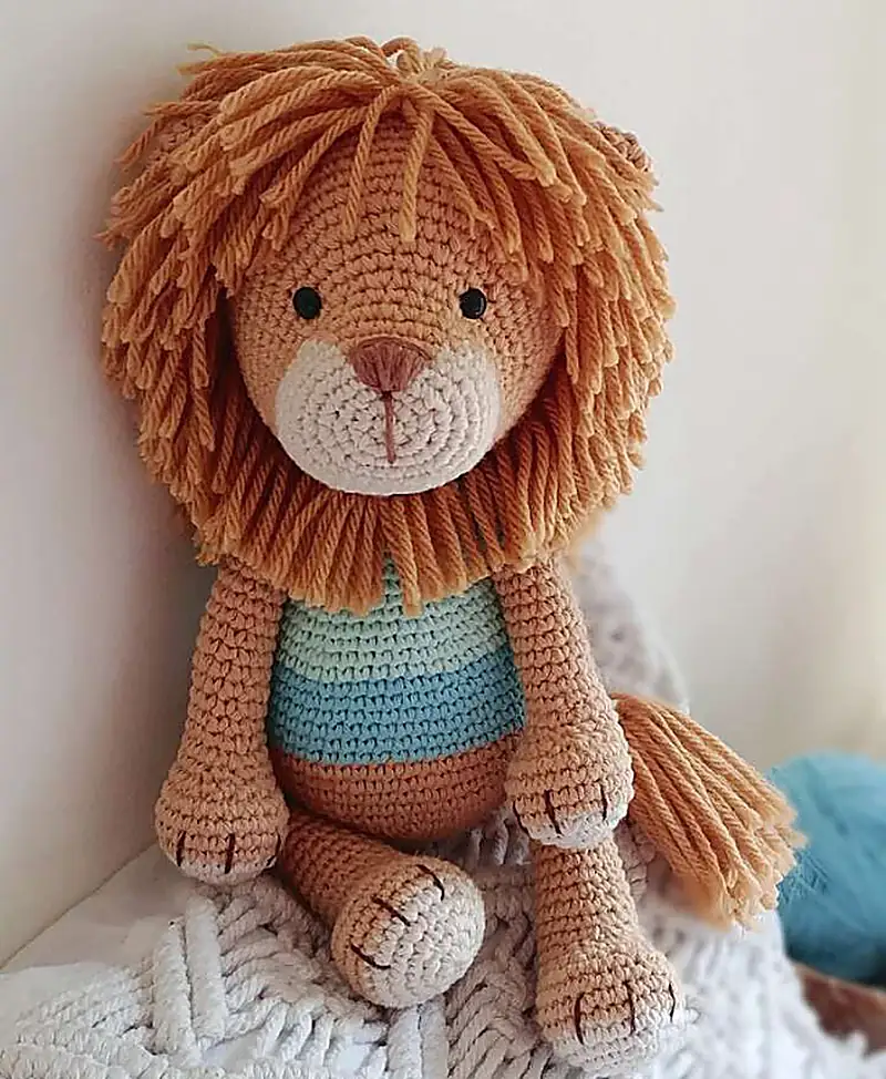 Free Intermediate crochet pattern: Alan the Lion Amigurumi Pattern - Easy to follow tutorial