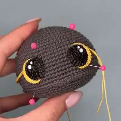 Night Fury Dragon Amigurumi Pattern step 3 - details and accessories
