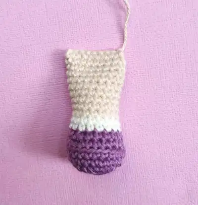 Neon the Horse Amigurumi Pattern step 4 - final assembly and finishing