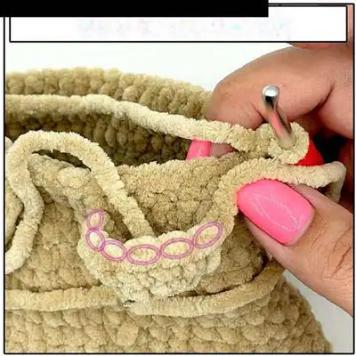 Capybara Amigurumi Pattern step 3 - details and accessories