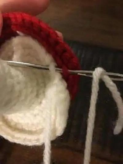 Mushroom Jewelry Holder Crochet Pattern step 3 - details and accessories