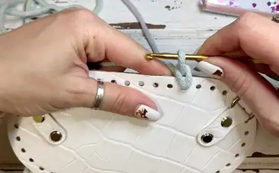 Easy Backpack Pattern step 3 - details and accessories