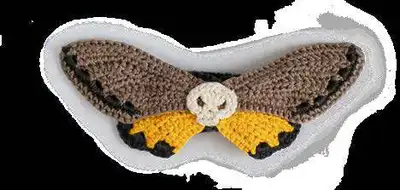 Death's Head Hawk Moth Amigurumi Pattern step 2 - assembly progress