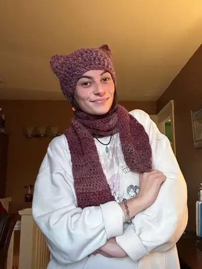Kitty Scarf and Cat Hat Pattern step 3 - details and accessories