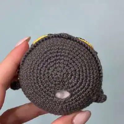 Night Fury Dragon Amigurumi Pattern step 2 - assembly progress