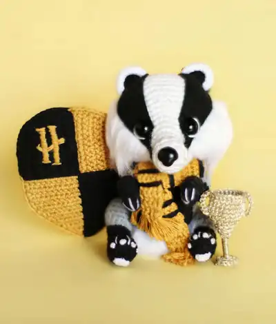 Badger Puffy Amigurumi Pattern step 1 - construction progress