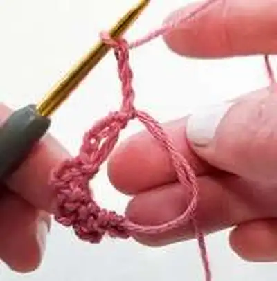 Baby Ballerina Strappy Flats Crochet Pattern step 4 - final assembly and finishing