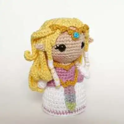 Zelda Amigurumi Pattern step 4 - final assembly and finishing