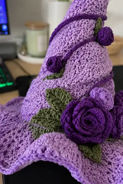 Big Lavender Dreams Spiral Witch Hat with Purple Roses Pattern step 2 - assembly progress