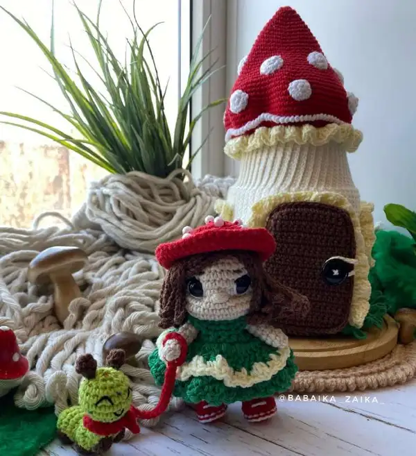 Amanita House Amigurumi Pattern