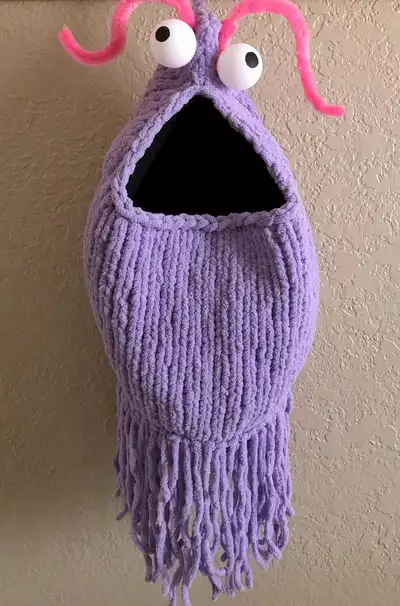 Yip Yips Amigurumi Pattern step 2 - assembly progress