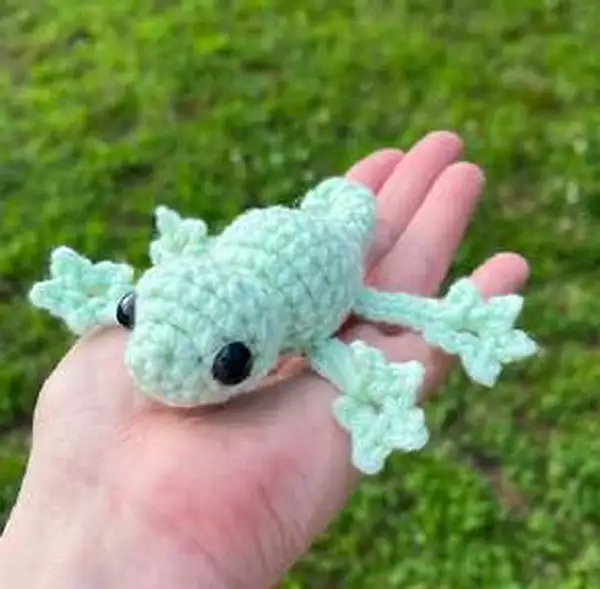Twinkletoes the Tiny Gecko Amigurumi Pattern