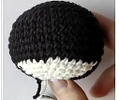 Mini Batman Amigurumi Pattern step 2 - assembly progress