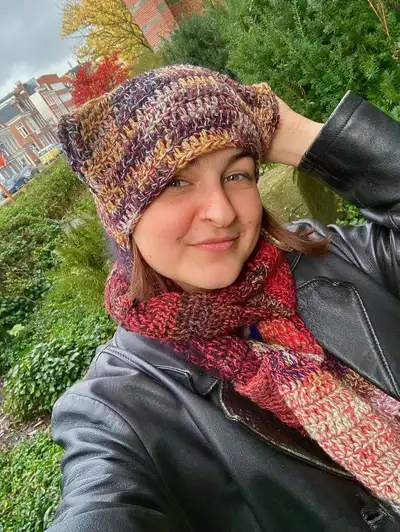 Kitty Scarf and Cat Hat Pattern step 2 - assembly progress
